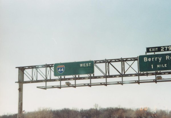 Interstate 44 West at Exit 280, Elm Ave exit (1999)