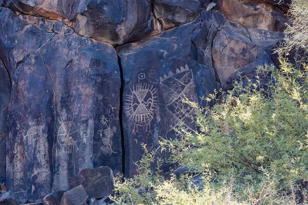 Petroglyphs.jpg