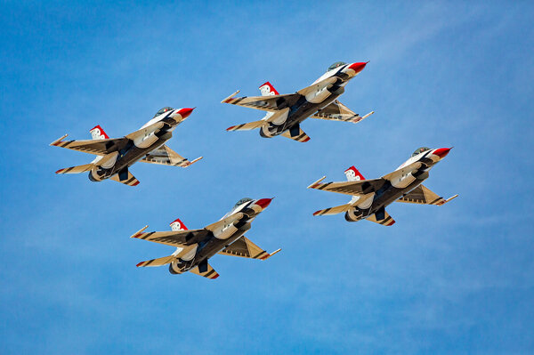 Thunderbirds-16.jpg